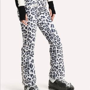 Obermeyer leopard ski pants Clearance